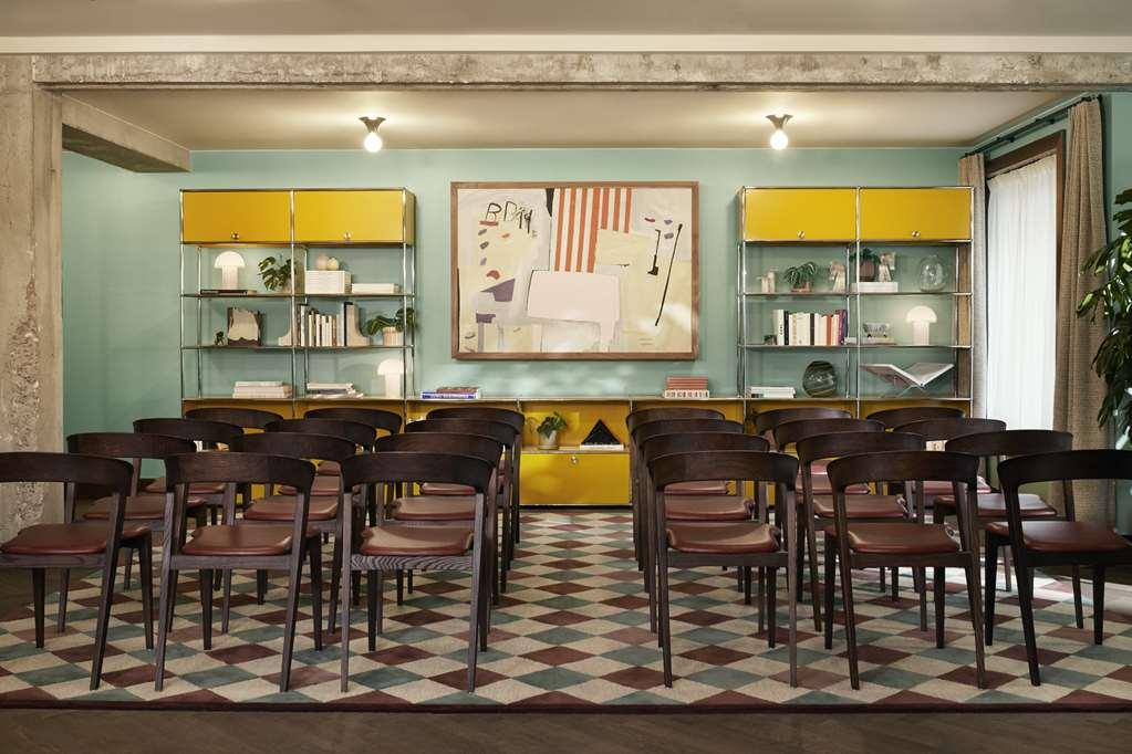 The Hoxton, Brussels Hotel Saint-Josse-ten-Noode Room photo